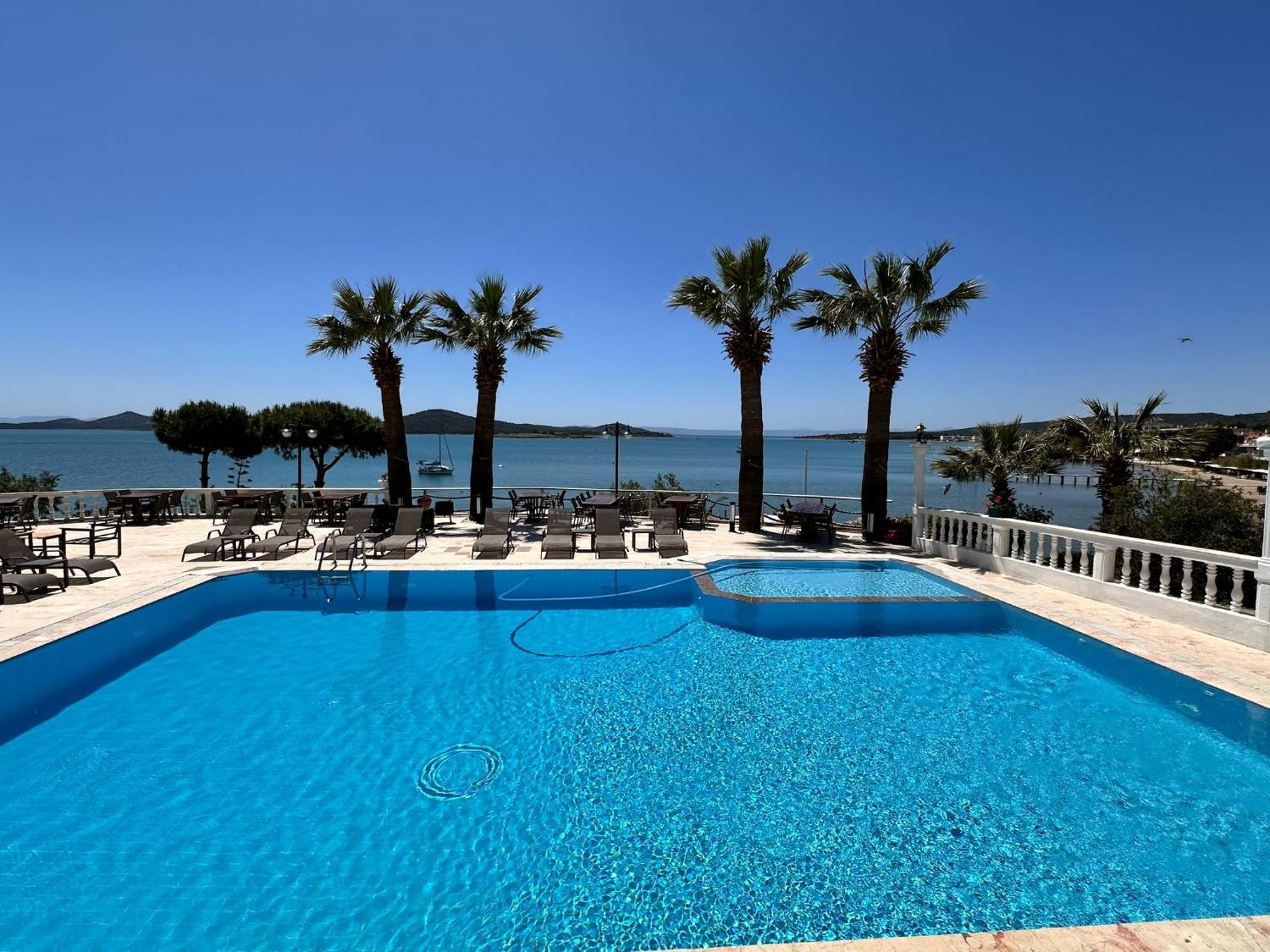 Cunda Panorama Otel Ayvalı Exterior foto
